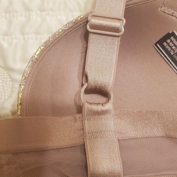 Victoria's Secret Bra 34B Rose with Gold Details - Picture 5 of 7